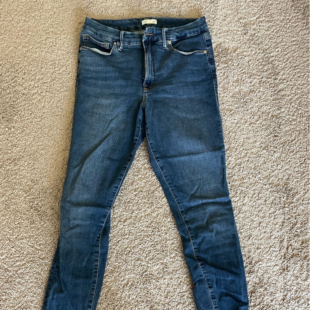 Good American Good Legs Chewed Hem Skinny Jeans Size 30/10 in Blue504NA